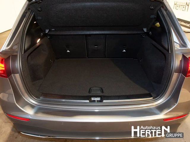 Mercedes-Benz B 180 Progressive Sedan