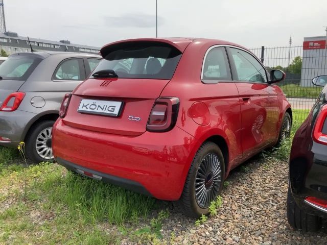 Fiat 500e RED