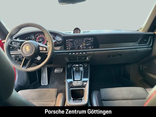 Porsche 992 4 Cabrio Carrera GTS