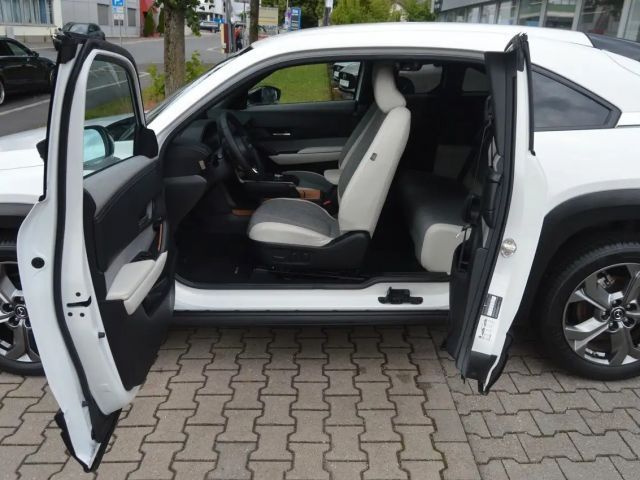 Mazda MX-30 Advantage