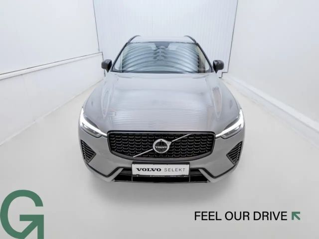 Volvo XC60 AWD Dark Plus