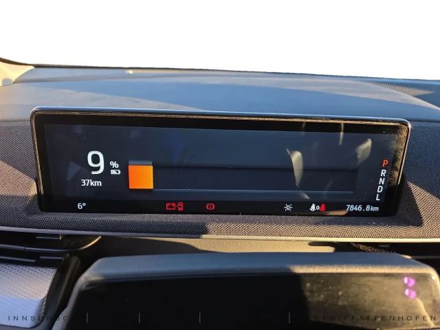 Ford Mustang Mach-E RWD