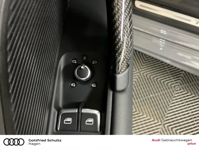 Audi TT RS Coupé Quattro S-Tronic