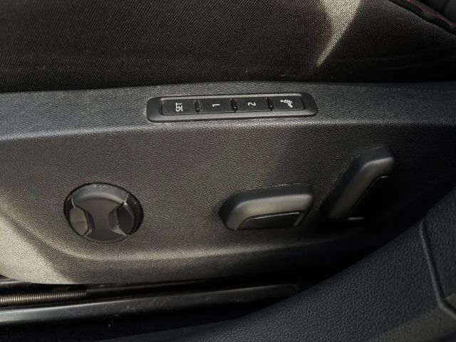 Skoda Octavia Combi RS iV