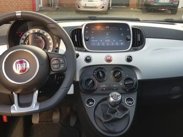 Fiat 500C 1,0 Hybrid Hey Google -AppleCarPlay