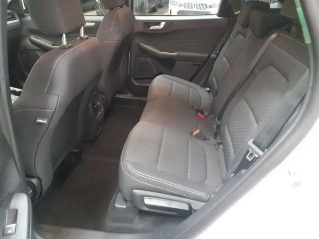 Ford Kuga Cool & Connect