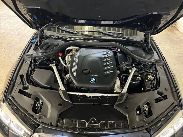 BMW 530 530d M-Sport xDrive