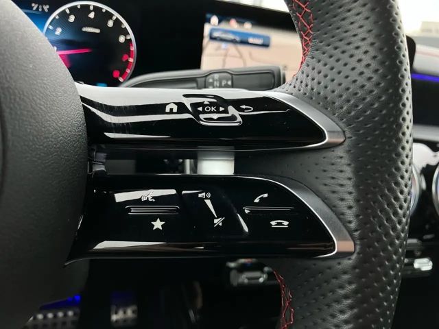 Mercedes-Benz CLA 200 AMG Line Coupé