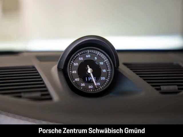 Porsche 992 Carrera Coupé