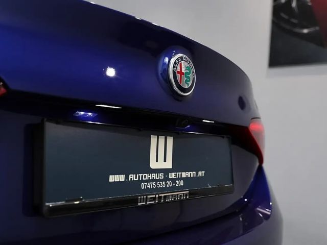 Alfa Romeo Giulia AT8 Super