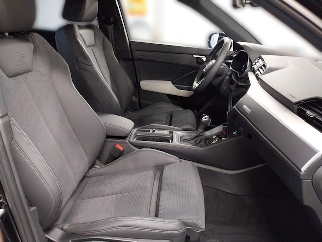 Audi Q3 35 TFSI S-Tronic