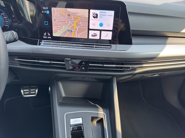 Volkswagen Golf 1.5 eTSI DSG Variant