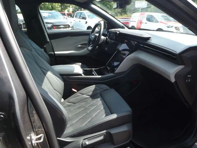 Ford Explorer AWD Premium