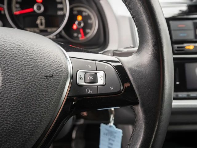 Volkswagen up! 1.0 MPI Active