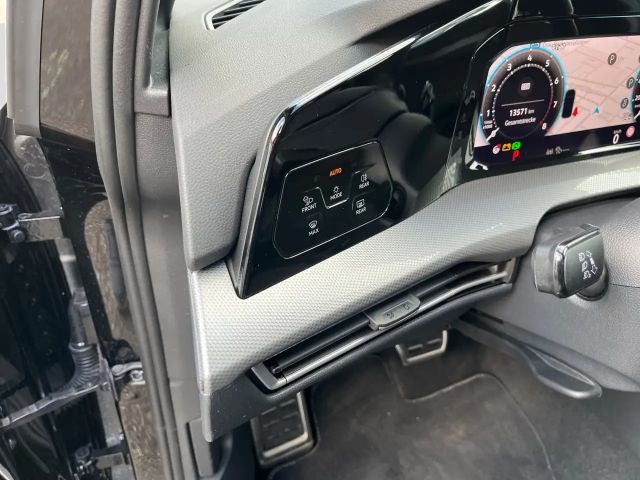 Volkswagen Golf 1.5 eTSI DSG Golf VIII Style