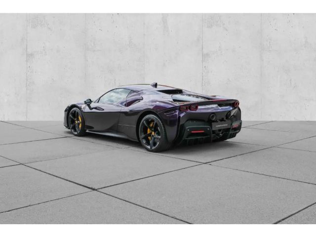 Ferrari SF90 Stradale