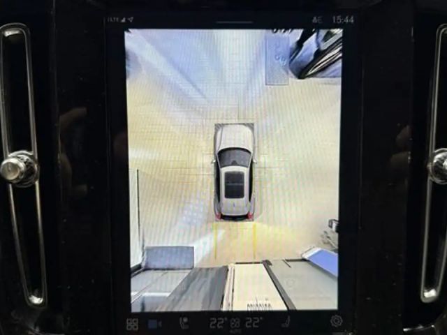 Volvo XC40 Dark Plus