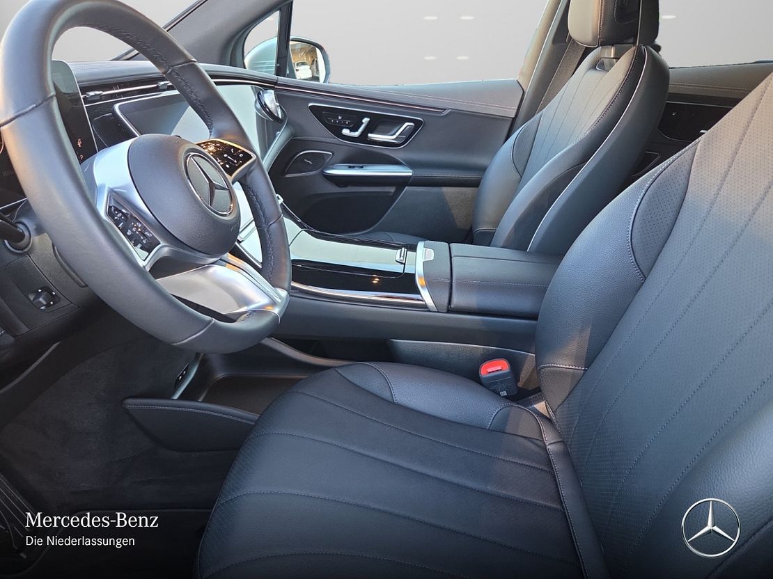 Mercedes-Benz EQE SUV 300