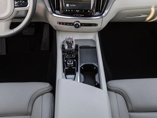 Volvo V60 Cross Country AWD Ultimate