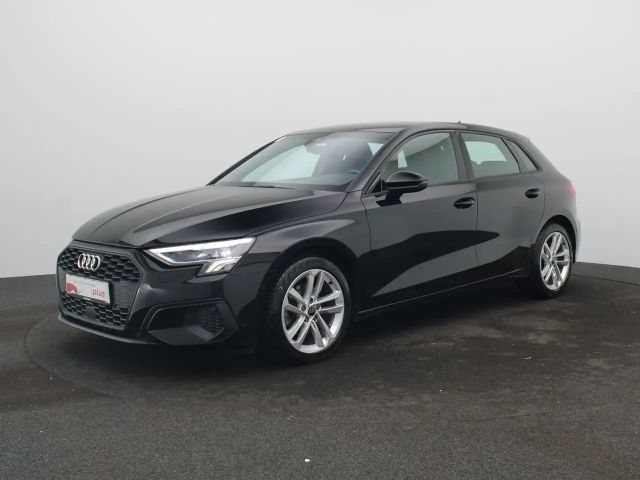 Audi A3 30 TDI S-Line S-Tronic Sedan