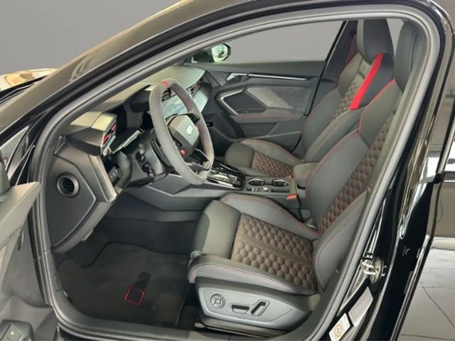 Audi RS3 S-Tronic Sedan