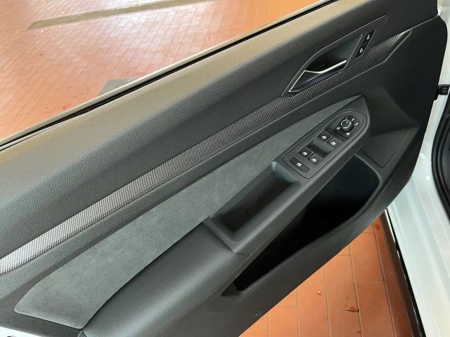 Volkswagen Golf Golf VIII R-Line