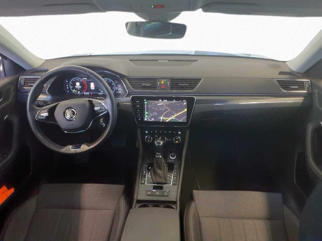 Skoda Superb 2.0 TDI Combi