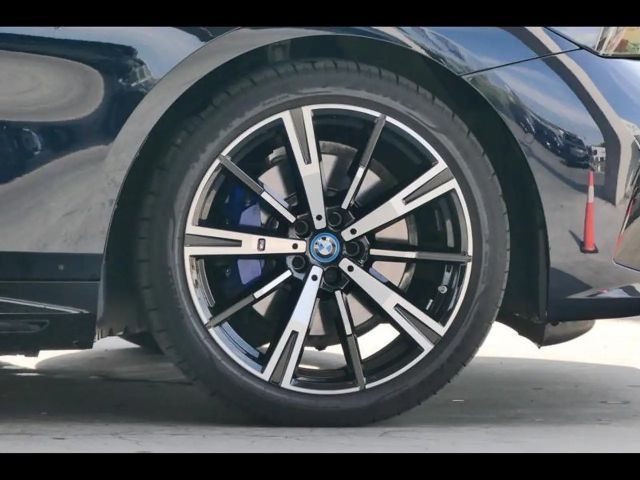 BMW 530 530e M-Sport Touring