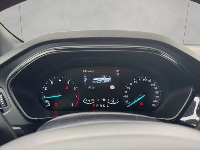 Ford Focus EcoBoost ST Line Wagon