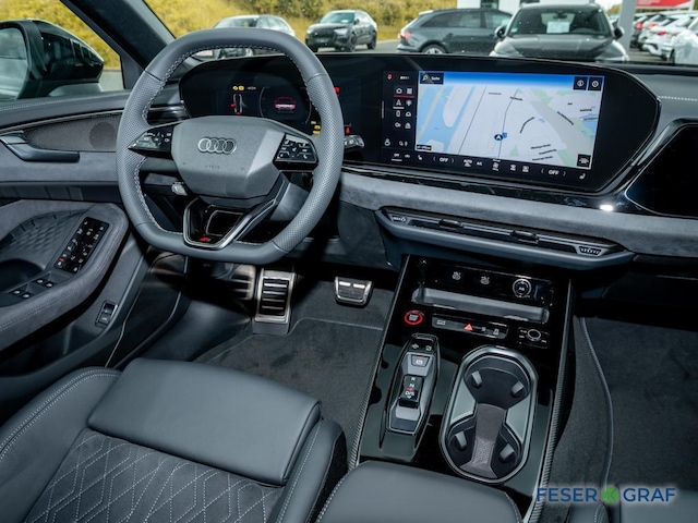 Audi A6 Avant Quattro S-Tronic