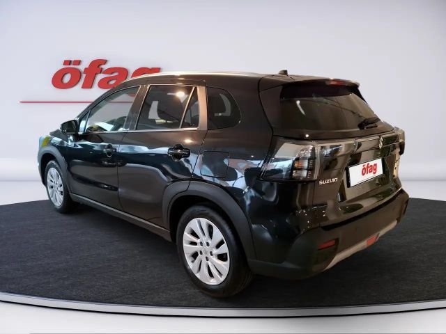 Suzuki S-Cross Hybrid