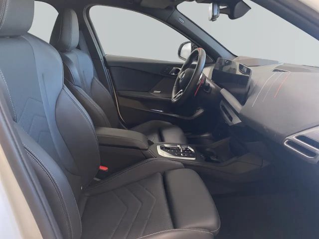 BMW 135 Sedan xDrive