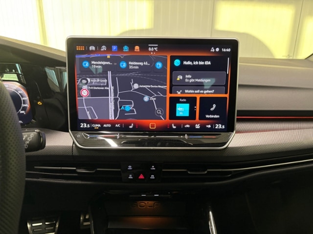 Volkswagen Golf 2.0 TSI DSG Golf VIII Plus