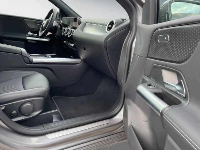 Mercedes-Benz B 200 Progressive