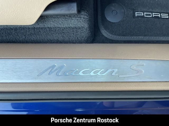 Porsche Macan S