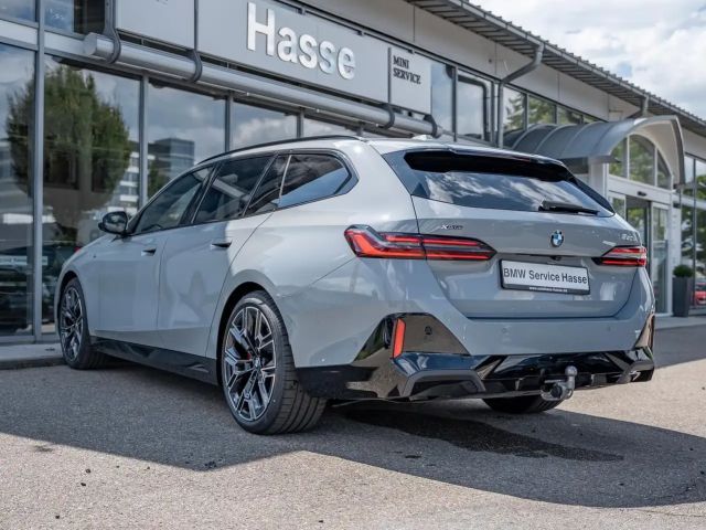 BMW 520 520d M-Sport Touring xDrive