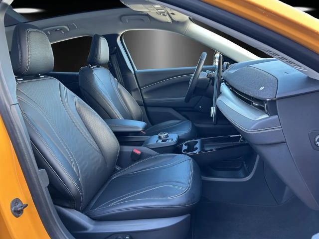 Ford Mustang Mach-E Extended range