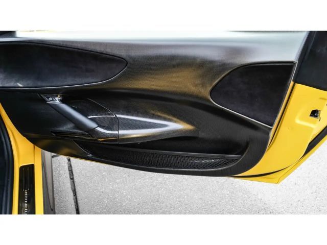 Ferrari SF90 Stradale