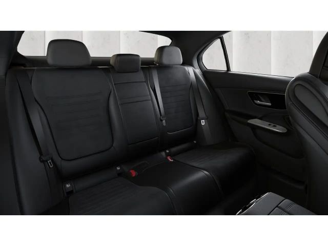 Mercedes-Benz C 200 AMG Line Sedan