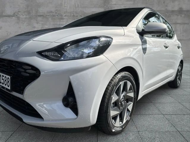 Hyundai i10 1.0 2WD Trend