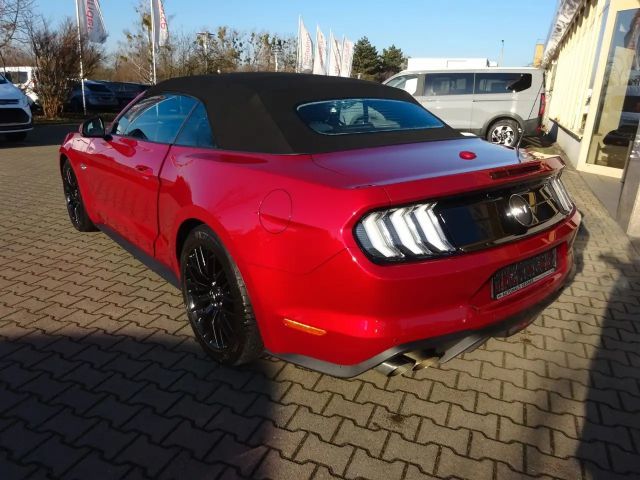 Ford Mustang Convertible GT 5.0 V8