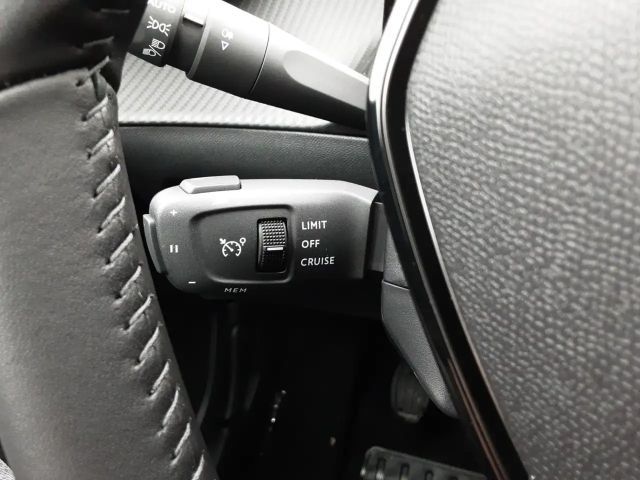 Peugeot 2008 Allure Pack