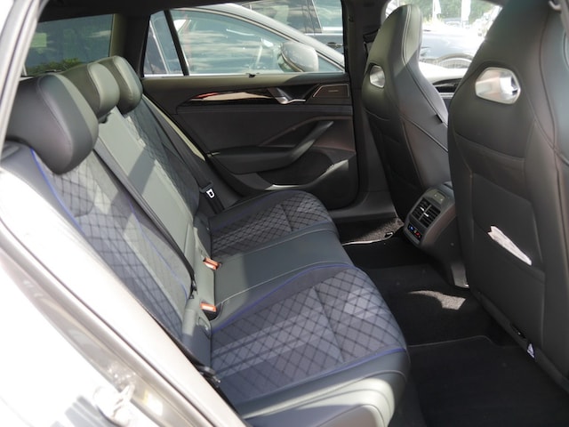 Volkswagen Passat 2.0 TDI 4Motion DSG R-Line