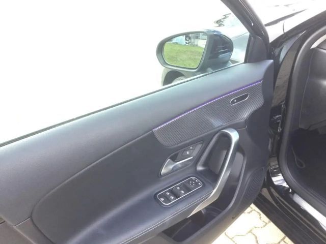 Mercedes-Benz A 220 4MATIC Progressive