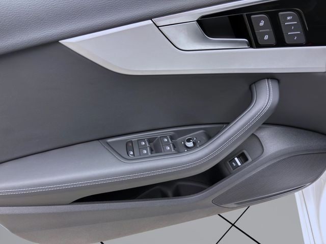 Audi A4 35 TDI Avant S-Line S-Tronic