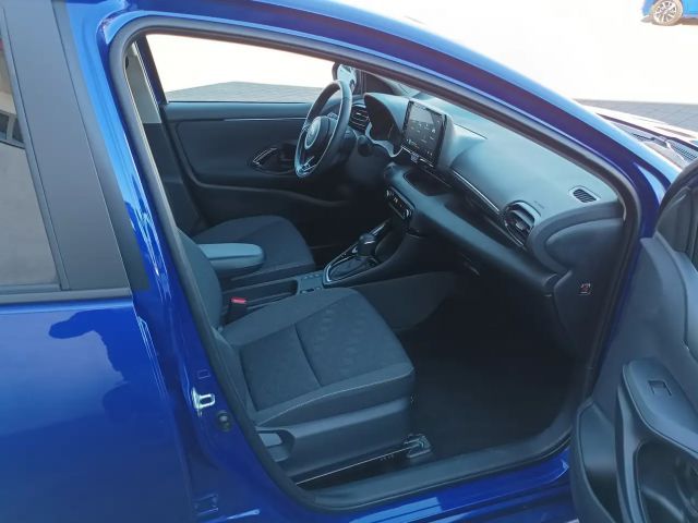 Toyota Yaris Hybride Team D