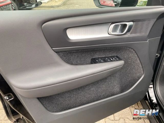 Volvo XC40 Momentum