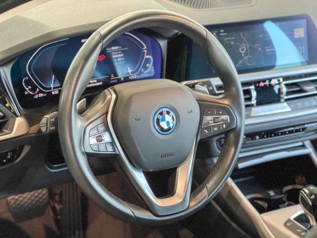 BMW 320 320e Touring