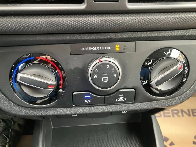 Hyundai i10 i Line Plus 1,0 MT