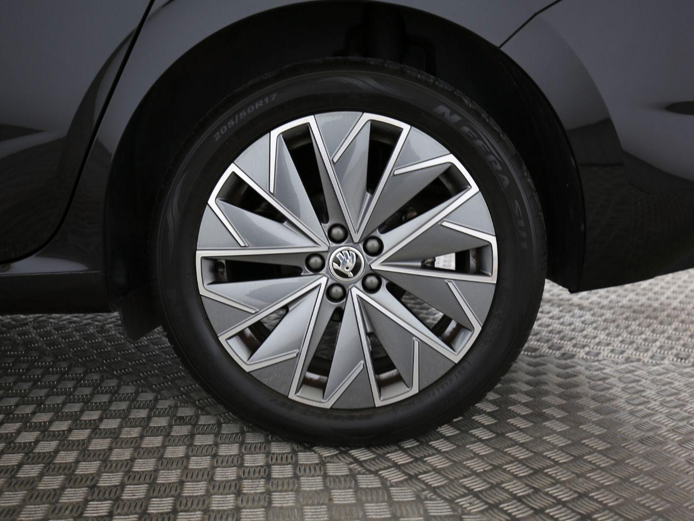 Skoda Scala 1.0 TSI Tour